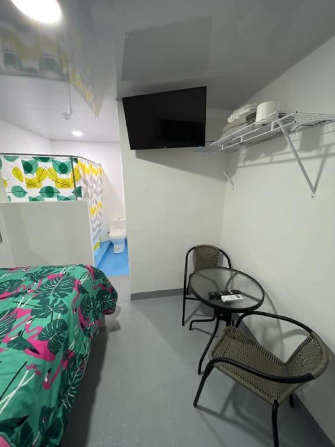 Sunrise Internet Cafe And Hotel 拉斯特拉纳斯 外观 照片