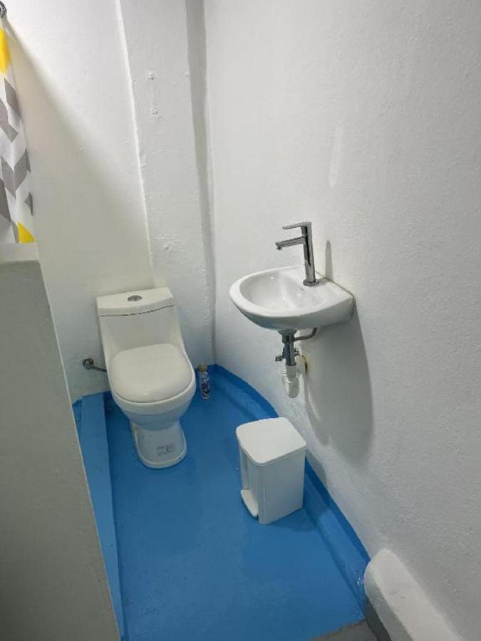Sunrise Internet Cafe And Hotel 拉斯特拉纳斯 外观 照片